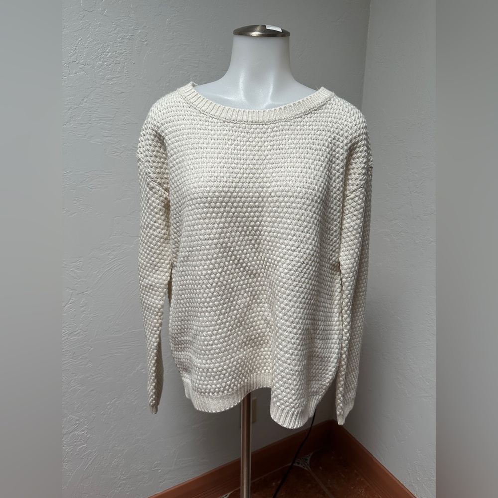 Forever 21 Off-White Sweater